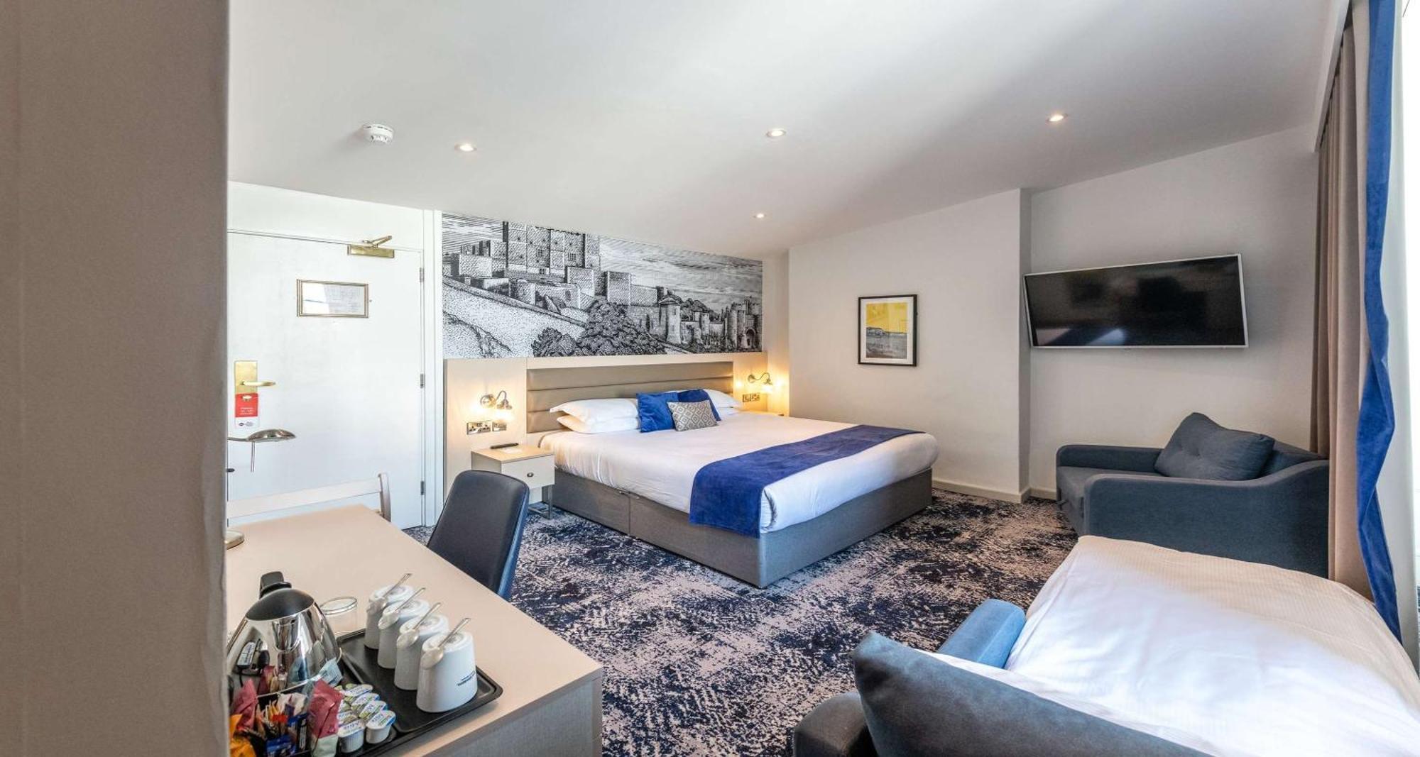 Best Western Premier Dover Marina Hotel & Spa Exterior photo